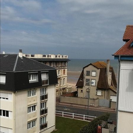 Appartement A 50 M De La Plage Avec Wifi Et Netflix Villers-sur-Mer Kültér fotó