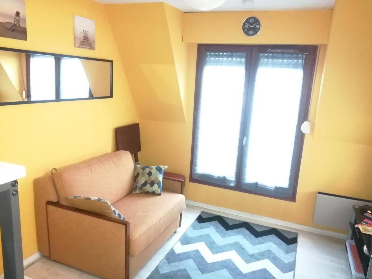 Appartement A 50 M De La Plage Avec Wifi Et Netflix Villers-sur-Mer Kültér fotó